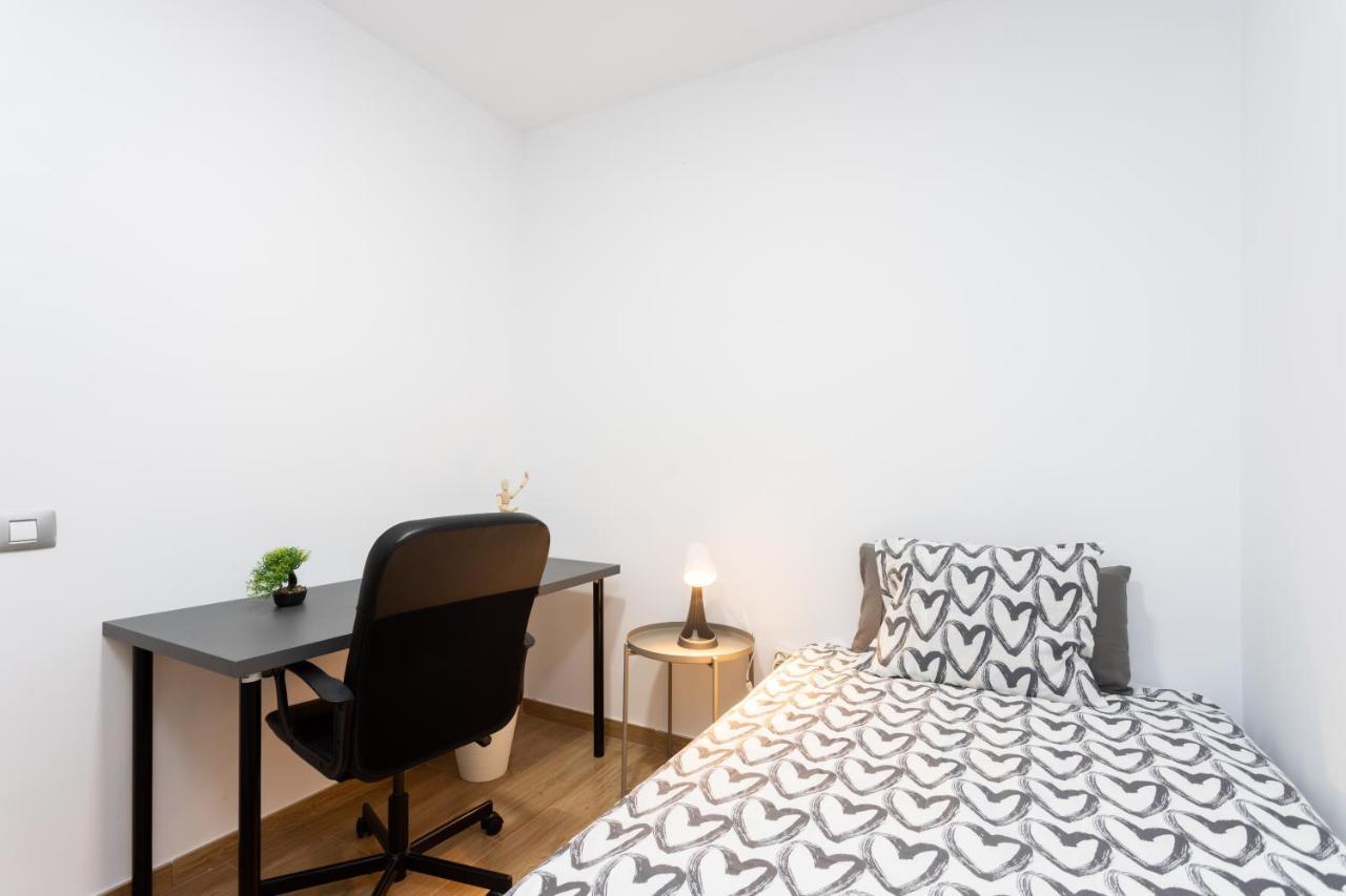 Home2Book Design Black & White Santa Cruz Home 외부 사진